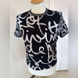 Desigual Black & White Graphic Tee | Artsy Modern Street Style